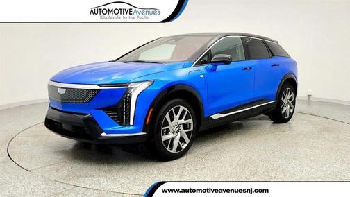 2025 Cadillac OPTIQ Luxury 1 AWD