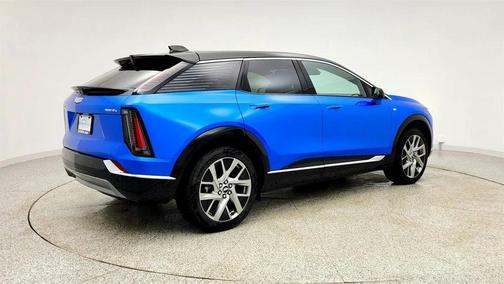 2025 Cadillac OPTIQ Luxury 1 AWD