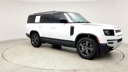 2025 Land Rover Defender 130 P400 S