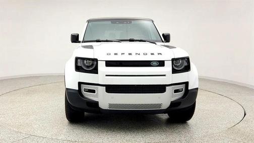 2025 Land Rover Defender 130 P400 S