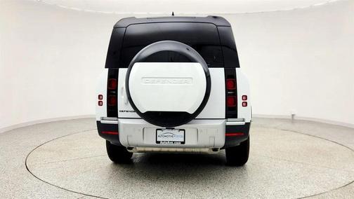 2025 Land Rover Defender 130 P400 S