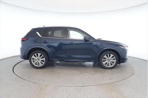 2022 Mazda CX-5 Signature