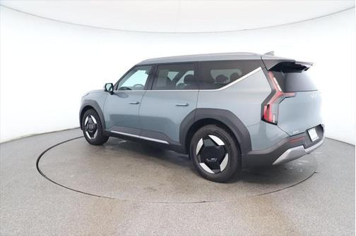 2024 Kia EV9 Wind