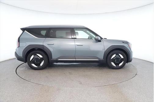 2024 Kia EV9 Wind