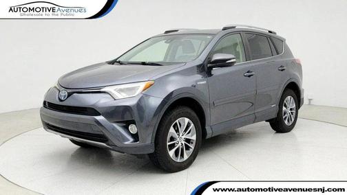 2017 Toyota RAV4 Hybrid XLE