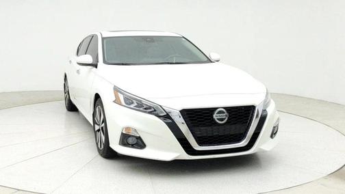 2022 Nissan Altima 2.5 SL