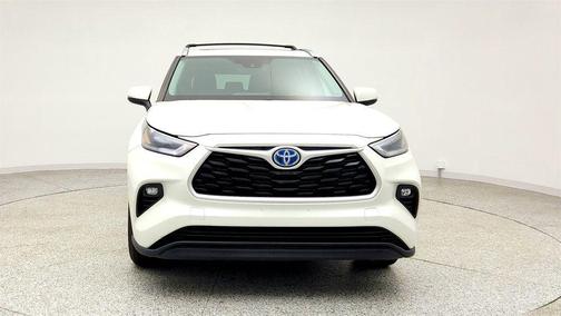 2021 Toyota Highlander Hybrid XLE