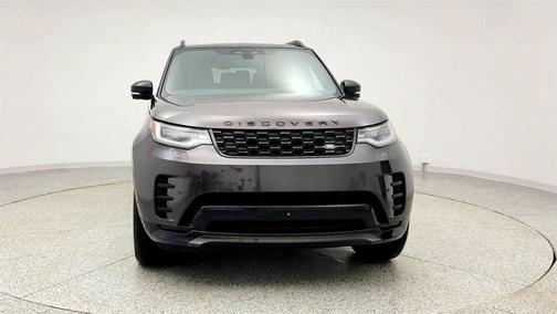 2024 Land Rover Discovery P300 Dynamic SE