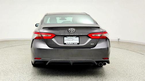 Predawn Gray Mica 2018 Toyota Camry SE