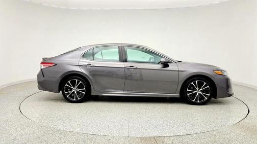Predawn Gray Mica 2018 Toyota Camry SE