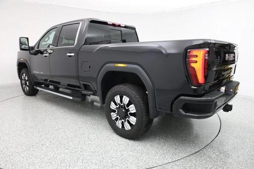 2024 GMC Sierra 2500 Denali