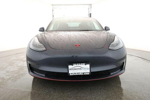 2022 Tesla Model 3 Standard Range