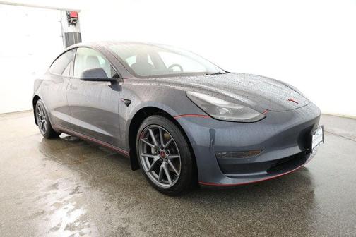 2022 Tesla Model 3 Standard Range