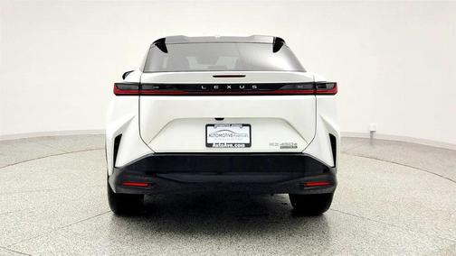 2023 Lexus RZ 450e Luxury