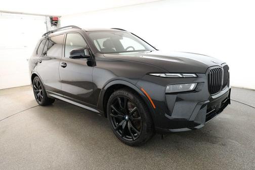 2024 BMW X7 M60i