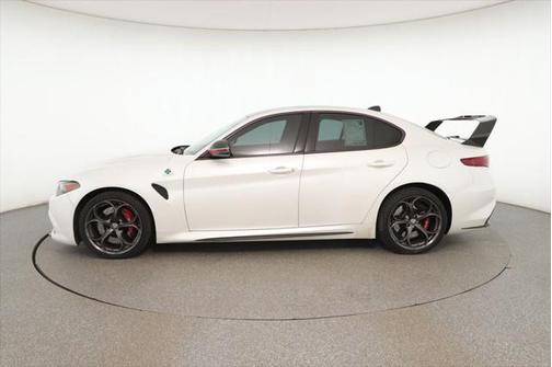 2019 Alfa Romeo Giulia Quadrifoglio