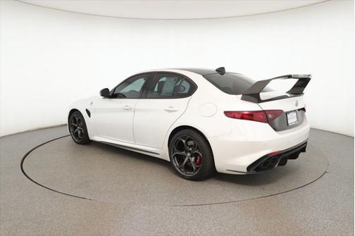 2019 Alfa Romeo Giulia Quadrifoglio