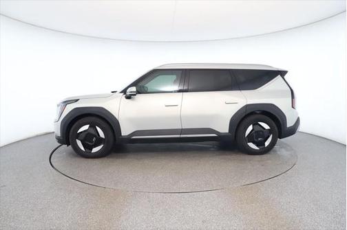 2024 Kia EV9 Wind