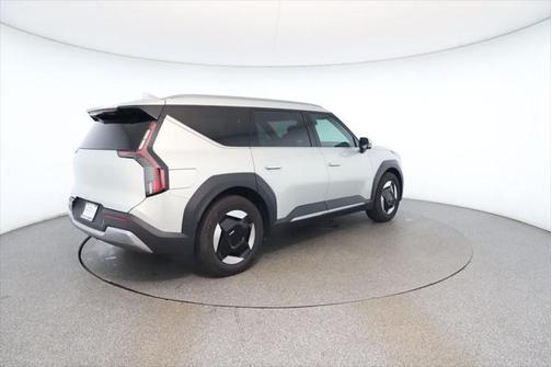 2024 Kia EV9 Wind