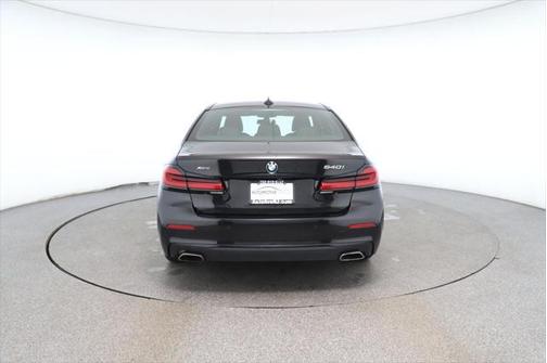 2022 BMW 540 i xDrive