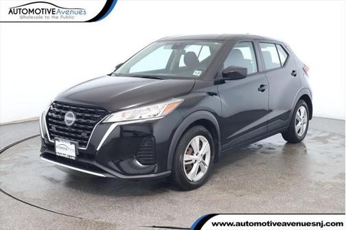 2022 Nissan Kicks S