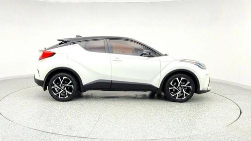 2020 Toyota C-HR XLE