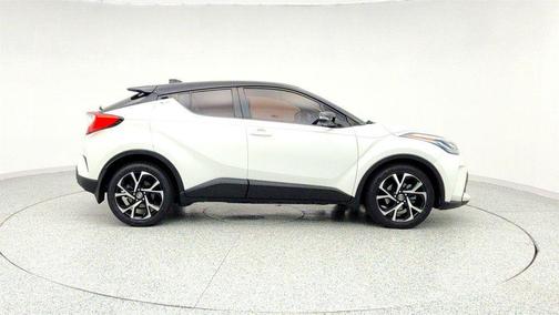 2020 Toyota C-HR XLE