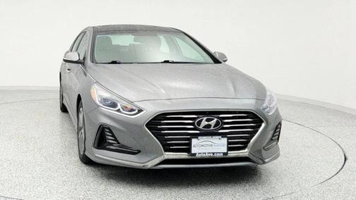 2018 Hyundai SONATA Hybrid Limited