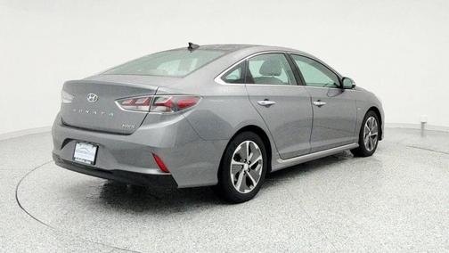 2018 Hyundai SONATA Hybrid Limited