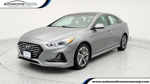 2018 Hyundai SONATA Hybrid Limited