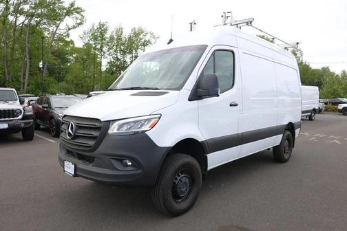 Arctic White 2022 Mercedes-Benz Sprinter 2500 High Roof
