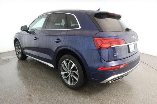 2022 Audi Q5 45 S line Premium Plus