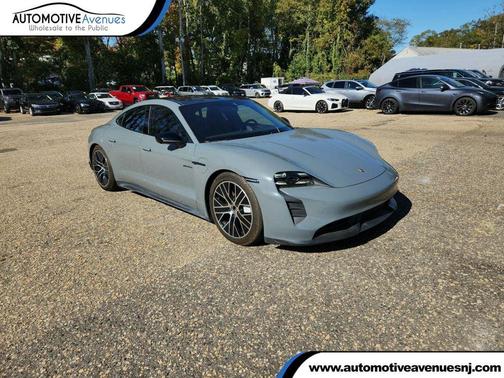 2020 Porsche Taycan Turbo