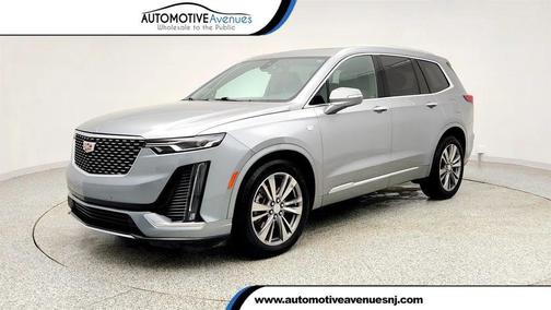 2025 Cadillac XT6 Premium Luxury FWD