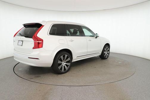 2023 Volvo XC90 Recharge Plug-In Hybrid T8 Plus Bright Theme 7-Seater