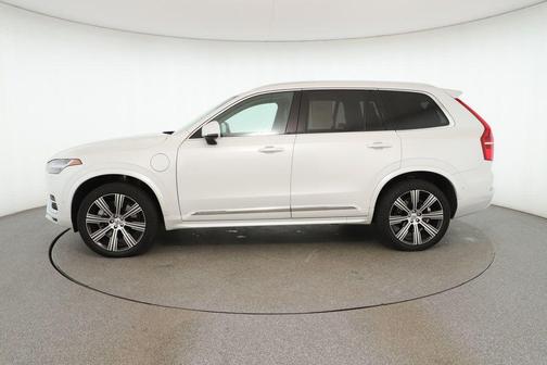 2023 Volvo XC90 Recharge Plug-In Hybrid T8 Plus Bright Theme 7-Seater