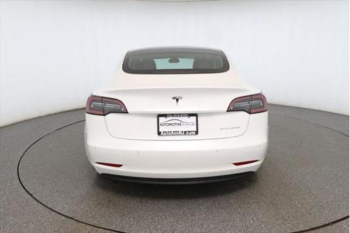 2019 Tesla Model 3 Performance