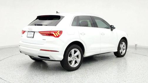 2020 Audi Q3 45 Premium