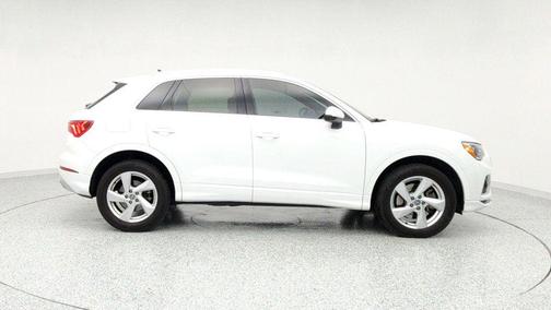 2020 Audi Q3 45 Premium