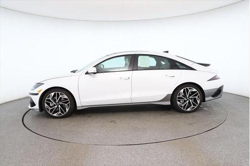 2025 Hyundai IONIQ 6 Limited