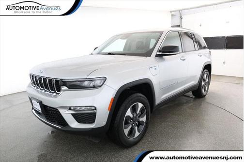 2023 Jeep Grand Cherokee 4xe Base