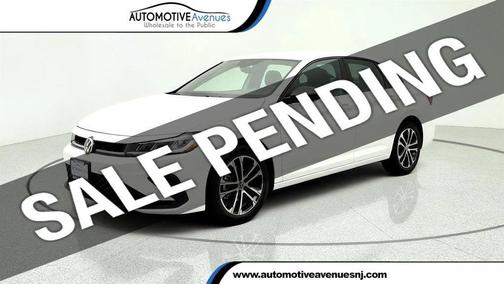 Pure White 2025 Volkswagen Jetta 1.5T Sport
