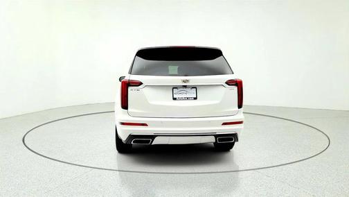 Crystal White Tricoat 2021 Cadillac XT6 Premium Luxury FWD