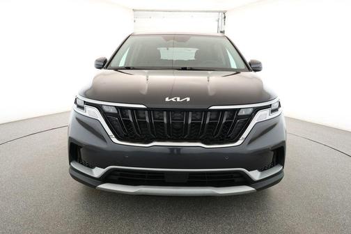2023 Kia Carnival EX