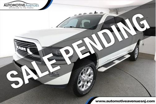 2017 RAM 2500 Limited Mega Cab 4x4 6'4' Box
