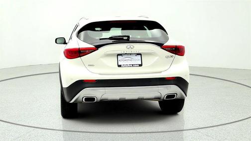Majestic White 2018 INFINITI QX30 Premium