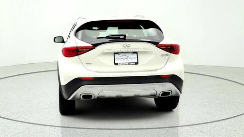 Majestic White 2018 INFINITI QX30 Premium