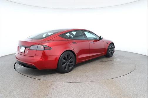 2023 Tesla Model S Standard Range