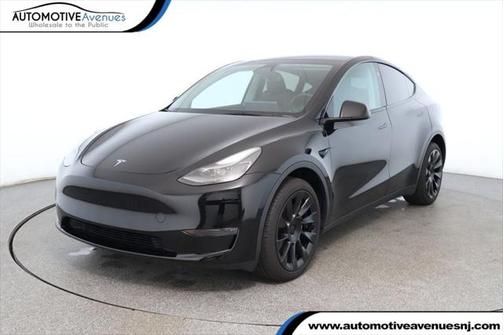 2023 Tesla Model Y Long Range Dual Motor All-Wheel Drive