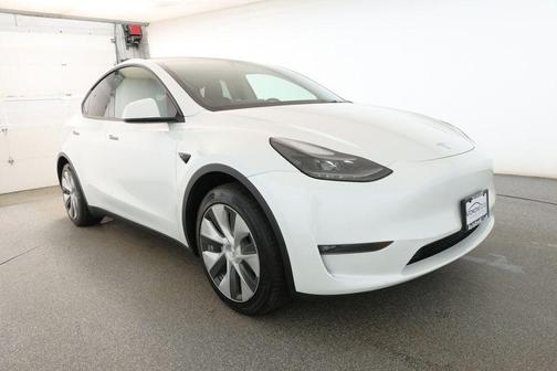 2023 Tesla Model Y Long Range AWD with 7-Passenger Seating